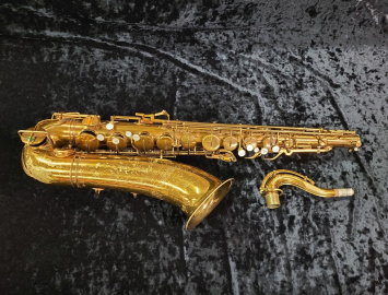 Buescher Aristocrat Series I Tenor in BEAUTIFUL Original Gold Lacquer #288786